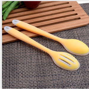 硅膠制品怎么預(yù)防發(fā)黃，硅膠制品發(fā)黃預(yù)防【行業(yè)百科】